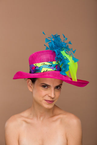 Dorothy- Unique Pink wavy brim hat