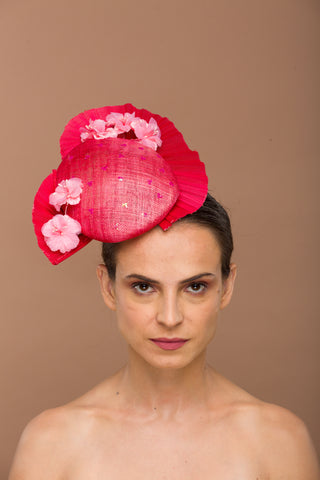 Kinsley- add flair with red jinsin fascinator