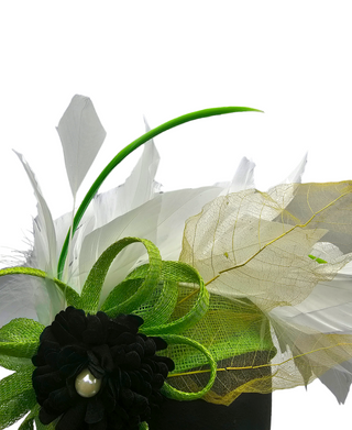 Pearl Fascinator white feathers