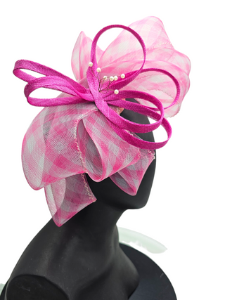 Evelyn- Pink bow fascinator with baby pink twirl and pearl stamen
