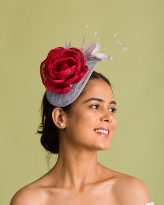 Rose fascinator for derby