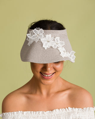 best hat for short hair