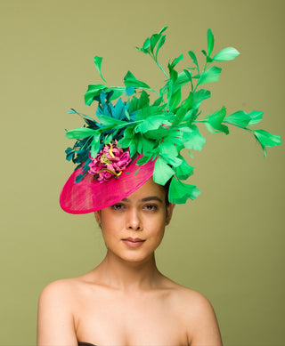 bright pink fascinator