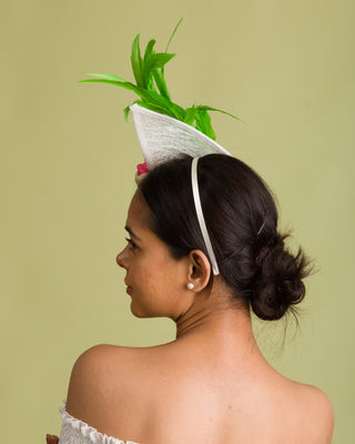 cream fascinator for derby dress