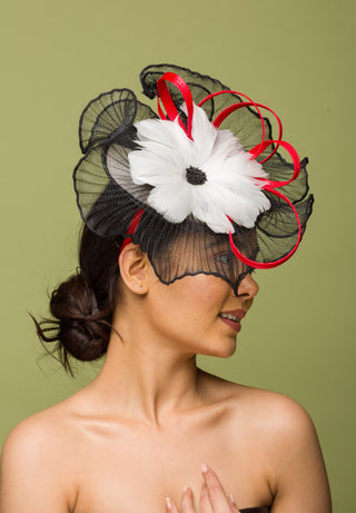 derby_black_white_hat_for_women