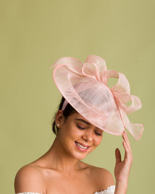 derby hat for champagne dress