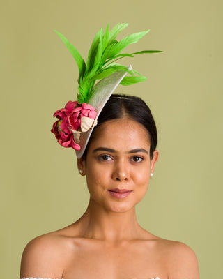 kelly green derby hat fascinator