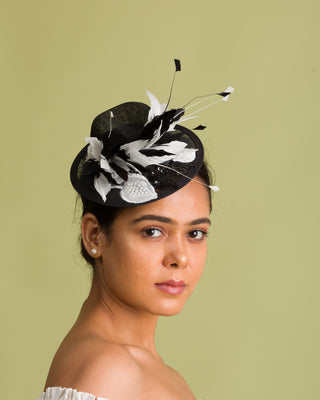pearl fascinator for derby
