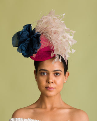 pink fascinator for oaks day derby