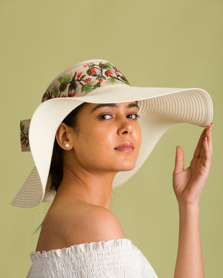 vacation hat for insta pics